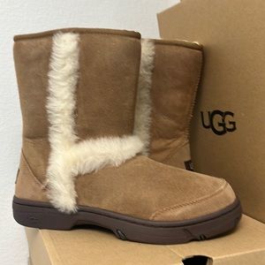 UGG Sunburst Short Boots